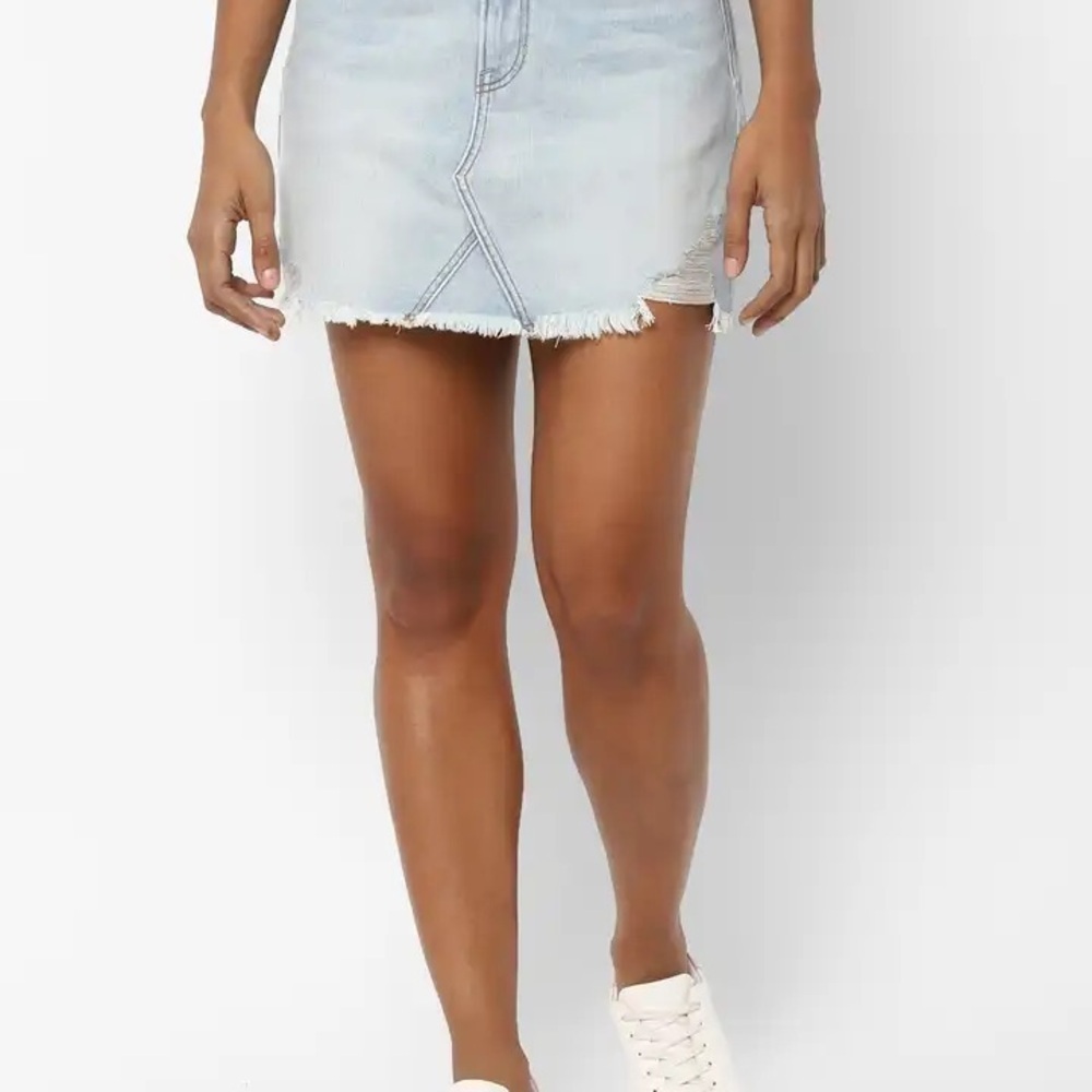 American Eagle Mini Denim Skirt Size 6 - Picture 6 of 6